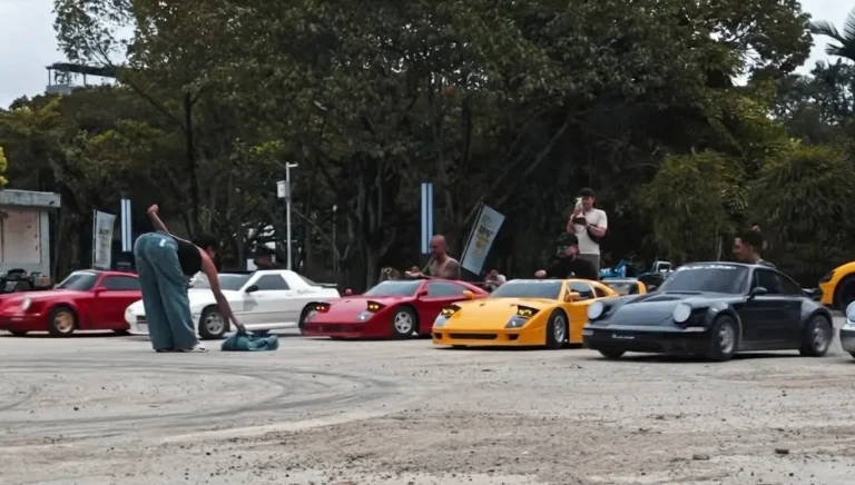 Replicas lined up at a meet